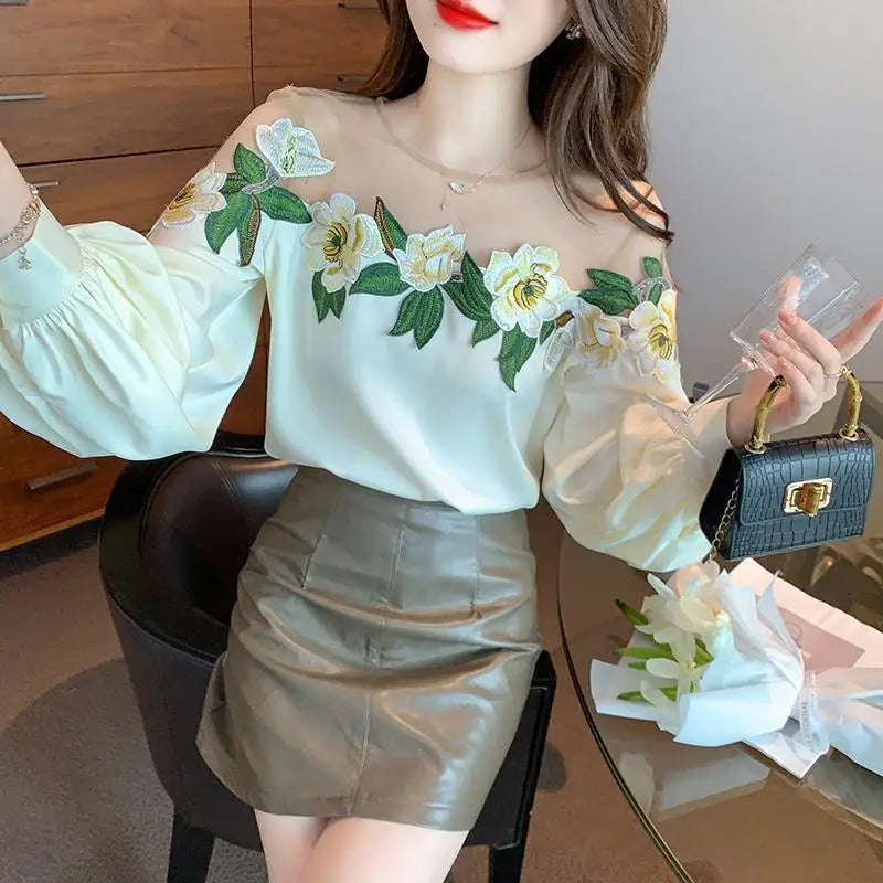 Fashion Women's Blouse Shirt Patchwork Long Sleeve Mesh Perspective Embroidered Flowers Chiffon Shirt Sexy Apricot Floral Shirt