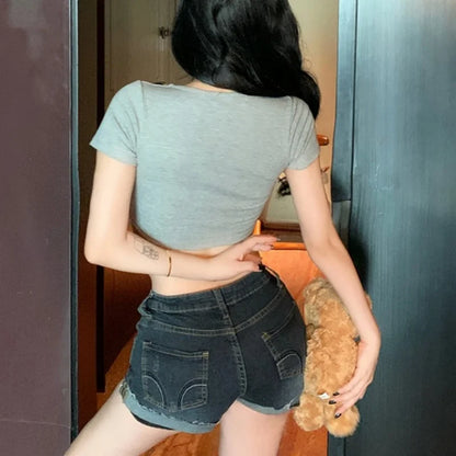 Xingqing y2k Crop Tops Women Summer Clothes Sexy Solid Color Metal Ring Short Sleeve Padded T Shirts 2000s Clothing Streetwear
