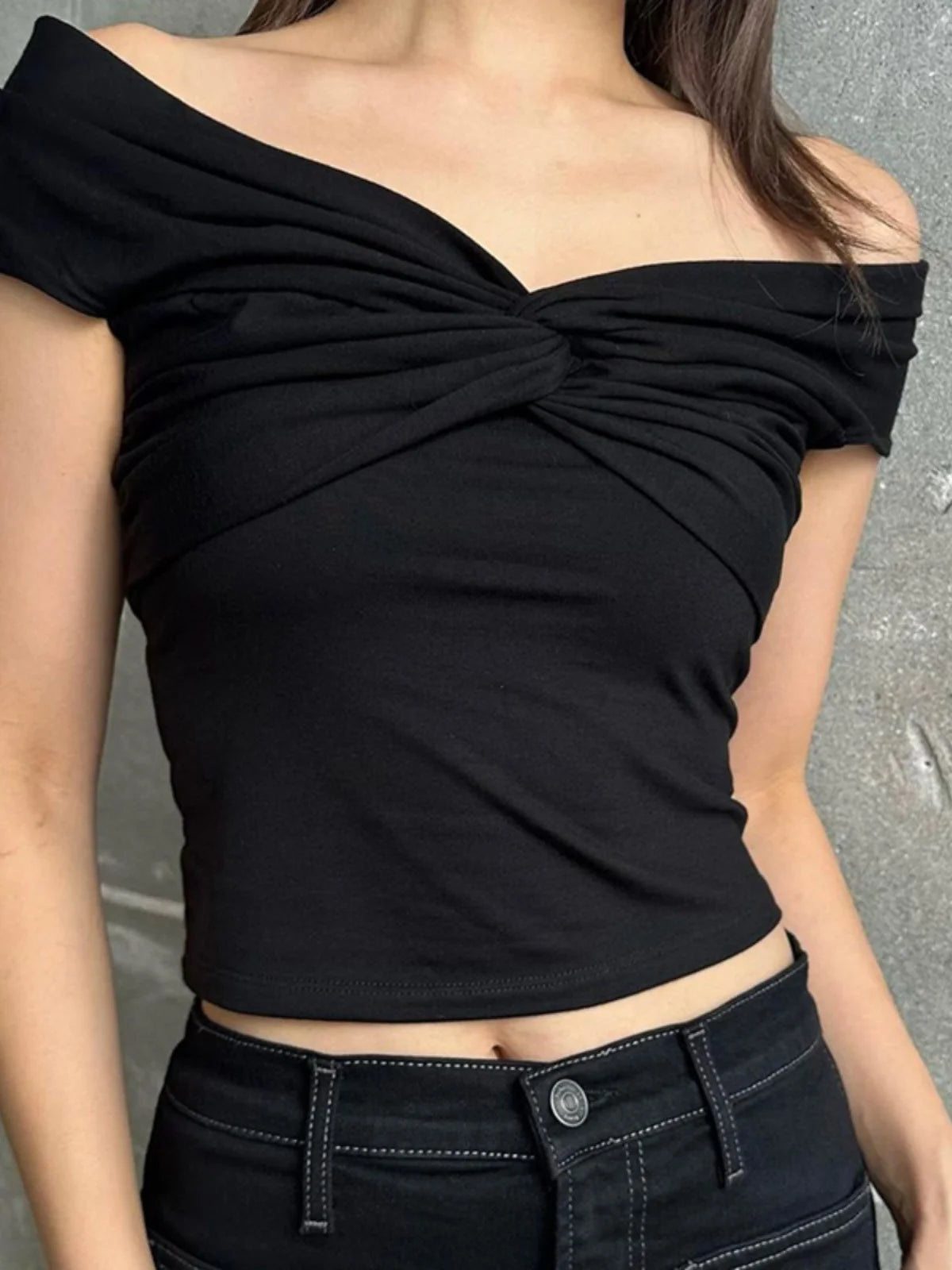Faionable Pure Color Knot Fold over One oulder ort Crop Top T-irt Street Sle Slim Fit Polyester Summer New Arrival
