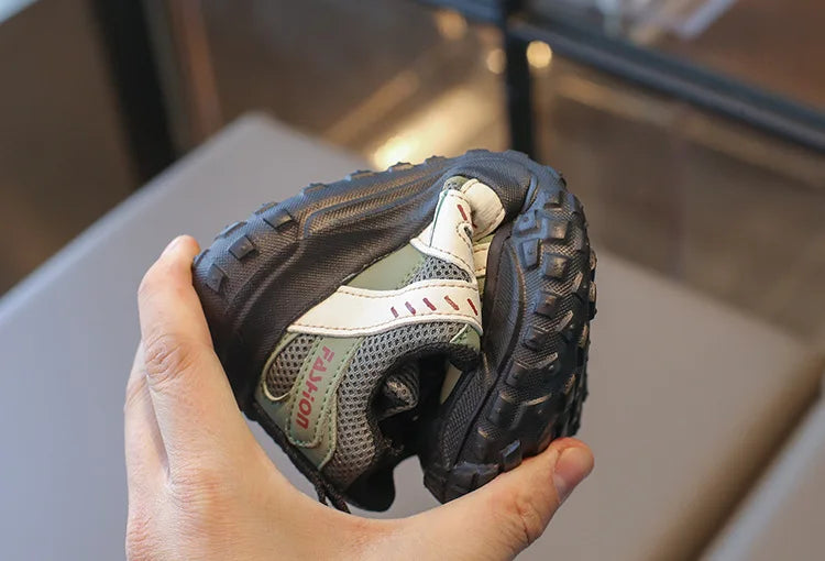 Fashionable Girls Sports Shoes Spring New Boys Shoe Soft Soled Kids Mesh Shoes Anti Slip Girl Casual Shoes Simple Child Shoe