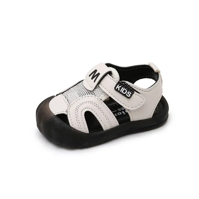 Kids Summer Sandals Boys' Toes Capped Hollow Walking Shoes  New Children Casual Versatile Beach Shoes for Vacation Air Mesh