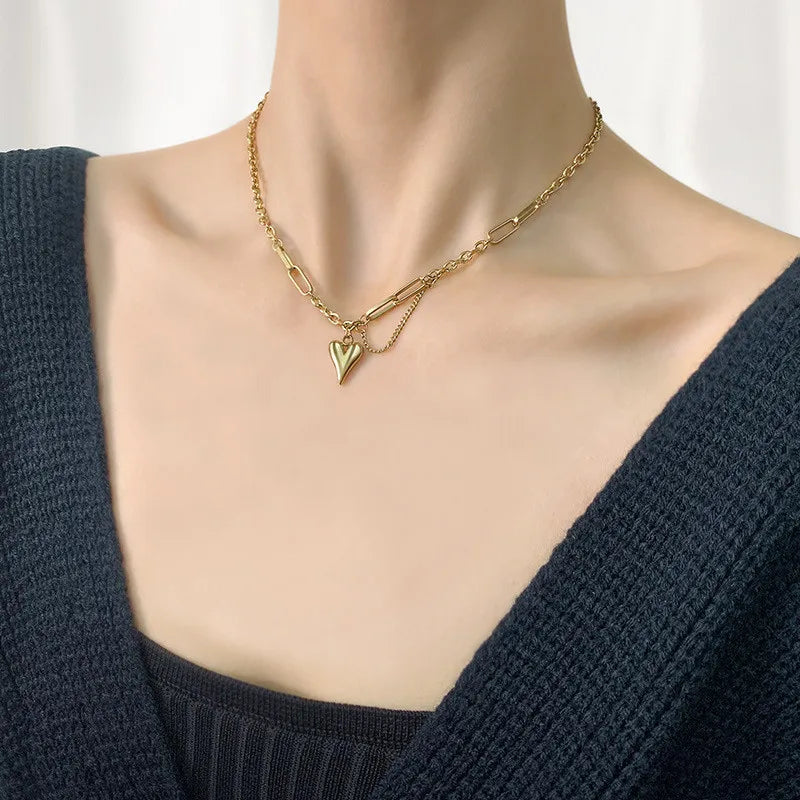 Accessories for Women Love Heart Buckle Necklace for Women Temperament Clavicle Chain Wedding Party Jewelry Gifts Collar