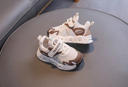 New Luminous Sports Shoes Boy Girl Soft Sole Anti-slip Running Shoe Fashion Girls Shoe Designer Shoes