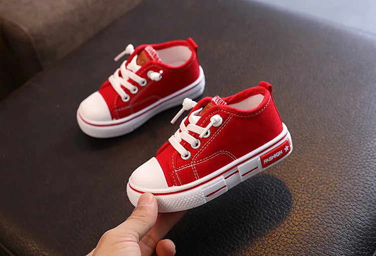 2025 New Children's Canvas Shoes Fashion Baby Board Shoes Girls' Breathable Single Shoes Boys' Casual Shoes   (Available)