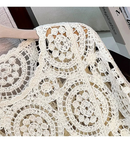 Women Tassel Hook Flower Hollow Out Short Knitting Retro Ethnic Style Round Neck Knitted Female Fashion Loose Top Spring Summer