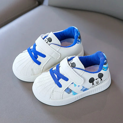Children's White Shoes Spring and Autumn Kid's Sports Shoes Anti slip Lightweight Boys Board Shoes Soft Sole Baby Casual Shoes