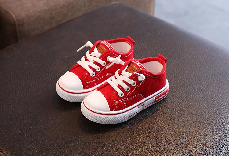 2025 New Children's Canvas Shoes Fashion Baby Board Shoes Girls' Breathable Single Shoes Boys' Casual Shoes   (Available)