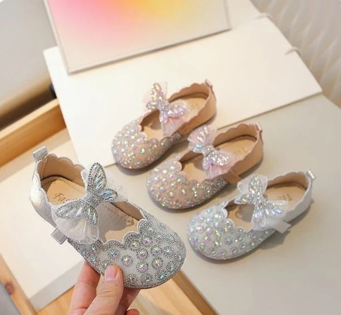 Girls Crystal Princess Footwear Comfortable Flat Sole Leather Shoes for Kids Glittering Rhinestone Design