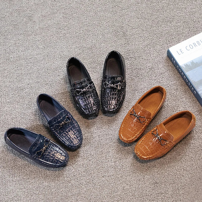 Boys Loafers Non-slip Children's Leather Shoes All-match Four Seasons Metal Buckle  Shiny Simple Kids Fashion Moccasin Shoes