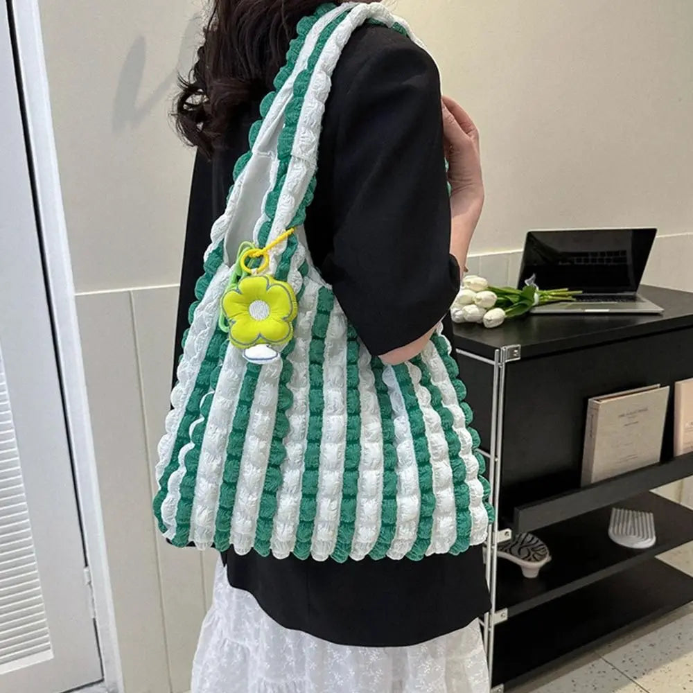 Women's Large Capacity Tote Bag with spacious interior, zipper closure, comfortable shoulder straps, and casual everyday design