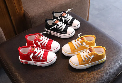 2025 New Children's Canvas Shoes Fashion Baby Board Shoes Girls' Breathable Single Shoes Boys' Casual Shoes   (Available)