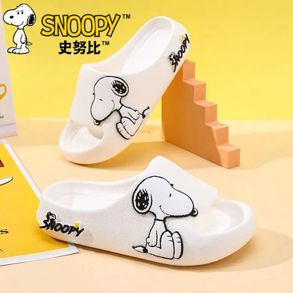 Snoopy Boys and Girls Slippers Cartoon Peripheral Creative Indoor Non-slip Soft Bottom Bathroom Slippers Outer Wear Sandals Gift