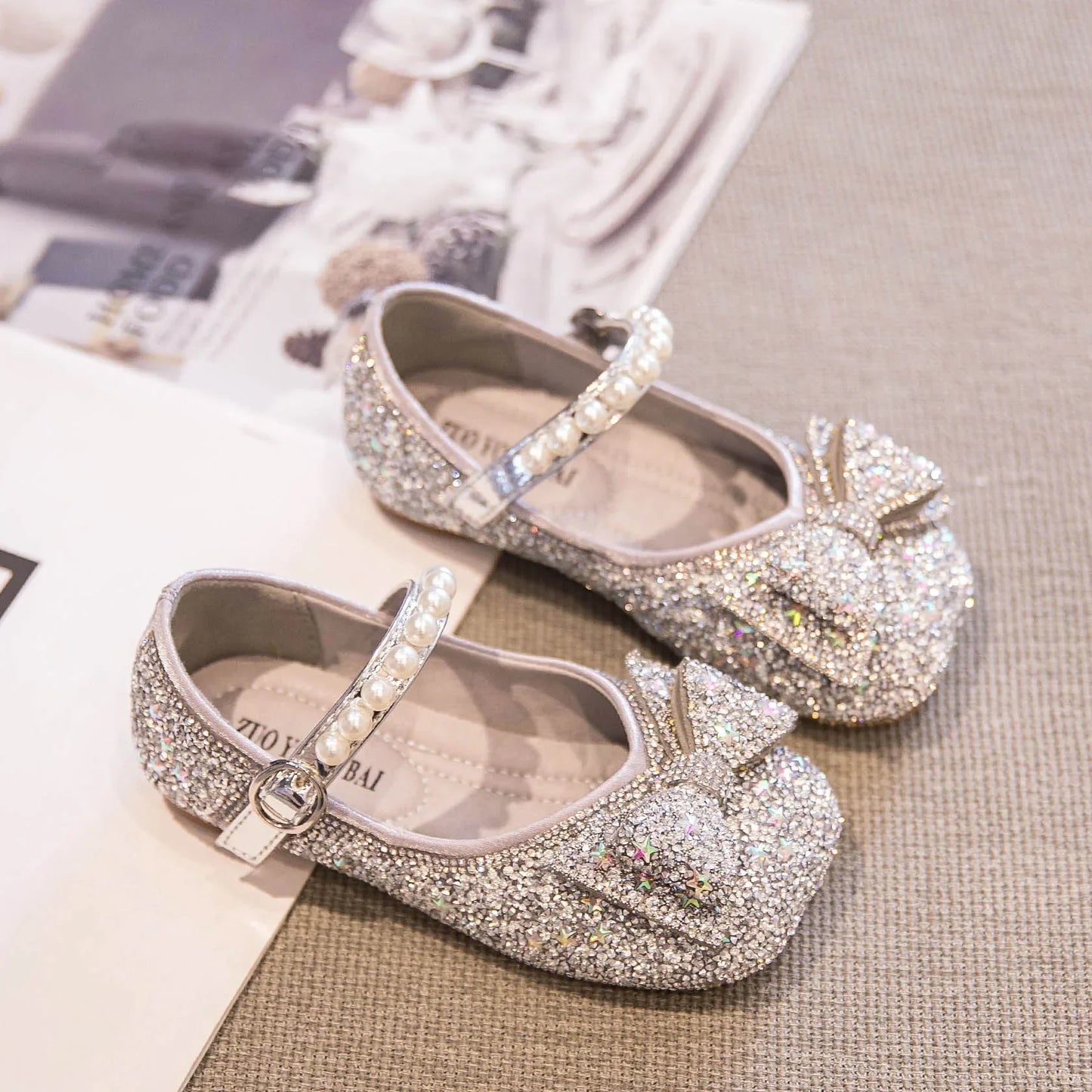 Girls Princess Shoe Soft Sole Ballet Dance Shoes Water Diamond Small Leather Shoes Mary Jane Shoes