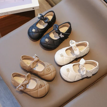 Girls Leather Shoes 1-6 Years Old Beige Rhinestone Bow Performance Princess Shoes Khaki Soft Bottom with Children's Single Shoes