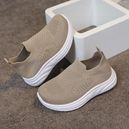 Lightweight Boys Girls Casual Shoes Breathable Slip on Kids Casual Sneakers Anti-slip Toddler Flats Outdoor Walking Shoes