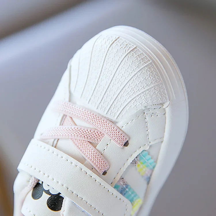 Children's White Shoes Spring and Autumn Kid's Sports Shoes Anti slip Lightweight Boys Board Shoes Soft Sole Baby Casual Shoes