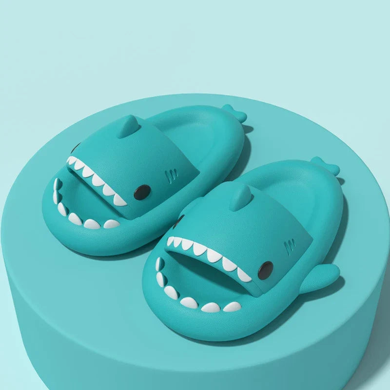 Gacimy Summer Cartoon Sandals For Children Fashion Shark Outdoor Boys And Girls Slippers Waterproof Non-slip Beach Baby Shoes (Available)