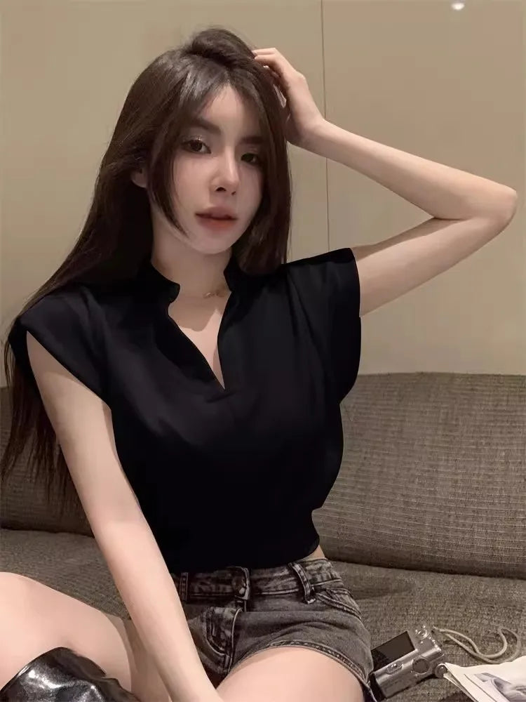 White V-Ne Slim Fit ort Sve T-irt Women's Summer New Sle Small Size Loose Faion Top Korean Sle Commute Wind