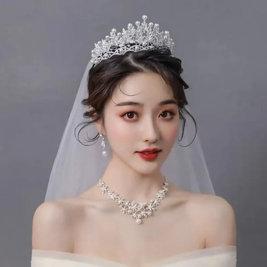 Elegant Rhinestone Jewelry Set Vintage Sparkling Flower Necklace Korean Style Alloy Pearl Necklace Ears Women Gifts