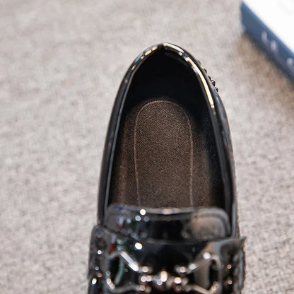 Boys Loafers Non-slip Children's Leather Shoes All-match Four Seasons Metal Buckle  Shiny Simple Kids Fashion Moccasin Shoes