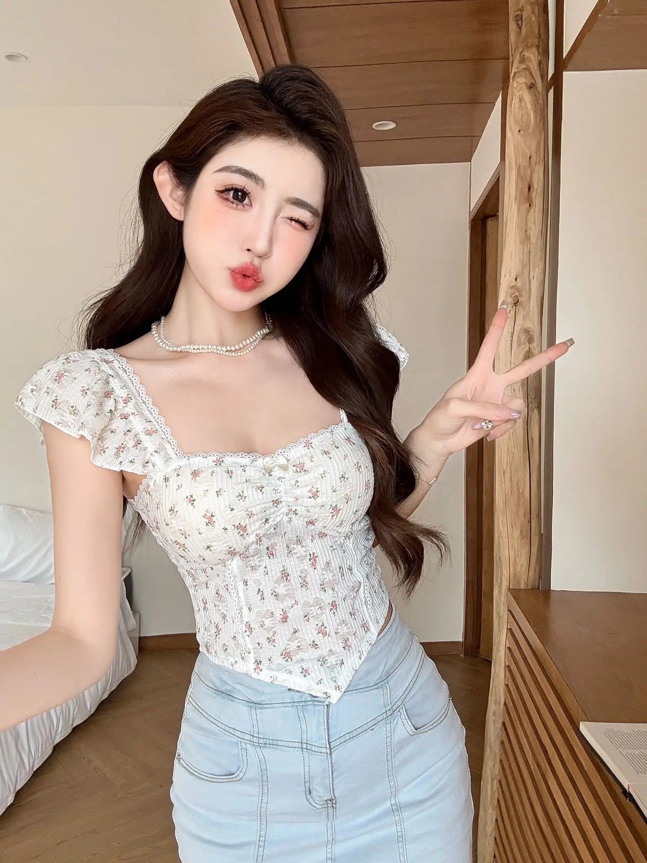 Summer New Pure Desire Sweet Floral Print off oulder Crop Top Slimming  with Chest Pad Versatile Women's Vest