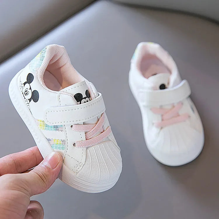 Children's White Shoes Spring and Autumn Kid's Sports Shoes Anti slip Lightweight Boys Board Shoes Soft Sole Baby Casual Shoes