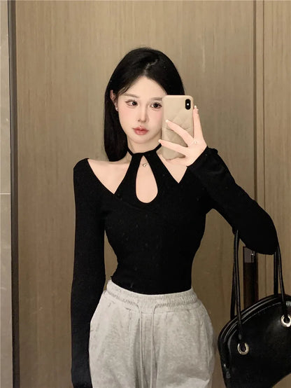 Sexy Spicy Girl Hollow out Long Sve Ne Hanging T-irt Women's Slimming Base irt Trendy Top Korean Sle round Ne