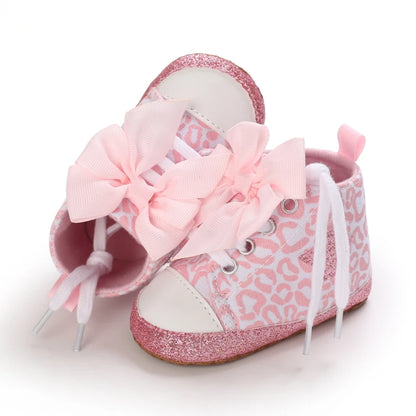 Fashionable Baby Girl Shoes Cute Classic Pink Theme Casual Flat Shoes Soft Sole Comfortable Lightweight Walking Shoes