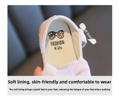 Baby Girls Walking Shoes with Big Bow Bear Children Princess Shoes Soft Sole Round Toe 2026 New Fashion Kids Flat Shoes Non-slip