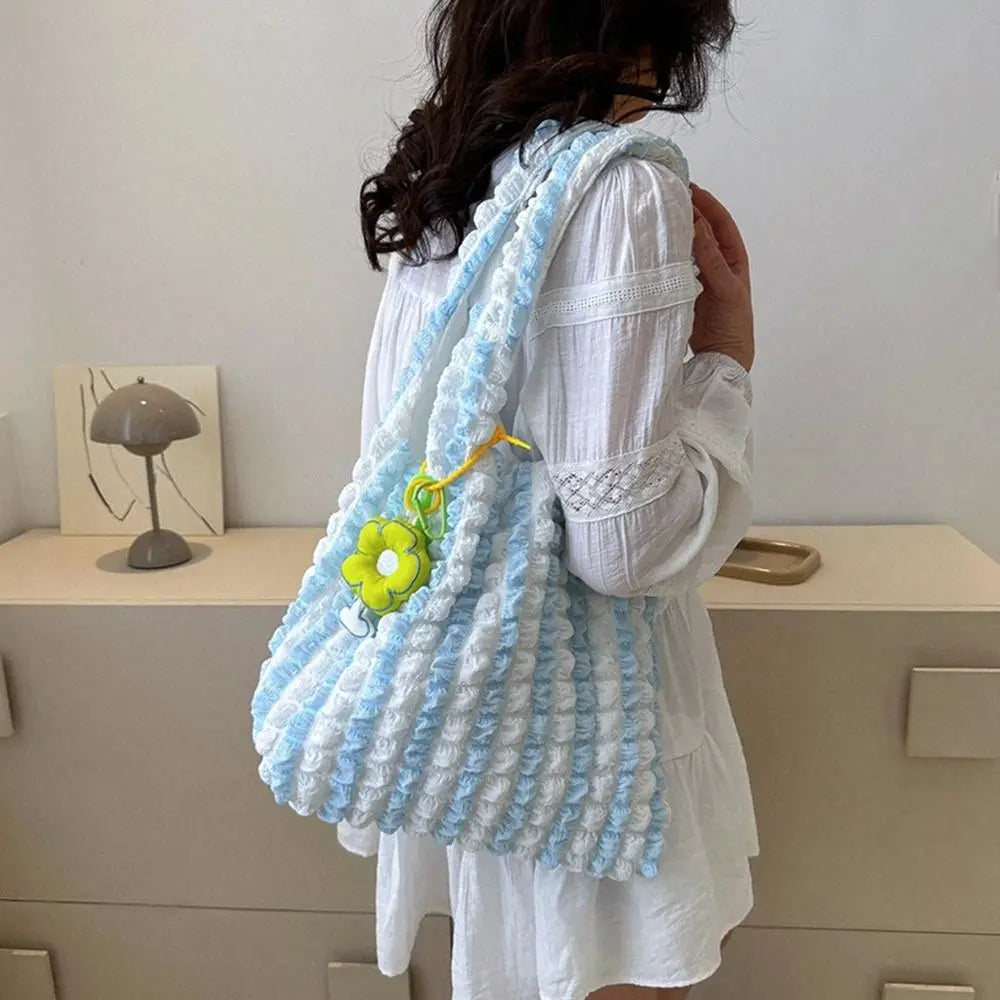 Women's Large Capacity Tote Bag with spacious interior, zipper closure, comfortable shoulder straps, and casual everyday design