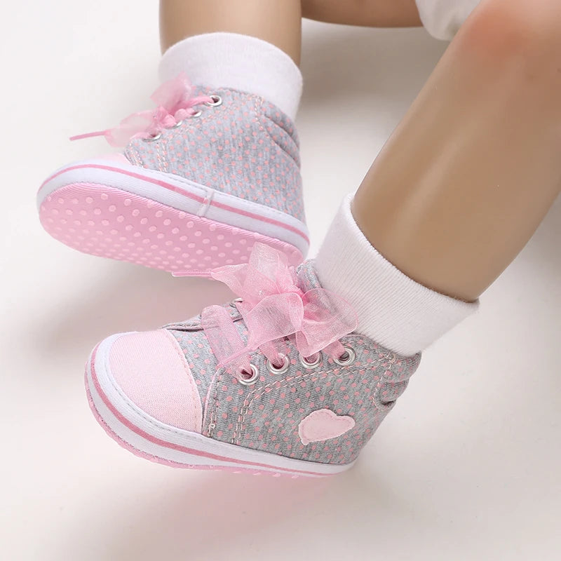 Fashionable Baby Girl Shoes Cute Classic Pink Theme Casual Flat Shoes Soft Sole Comfortable Lightweight Walking Shoes