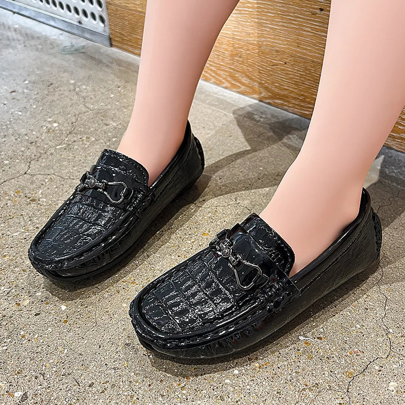 Boys Loafers Non-slip Children's Leather Shoes All-match Four Seasons Metal Buckle  Shiny Simple Kids Fashion Moccasin Shoes