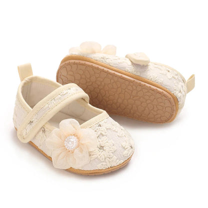 New Baby Shoes Lace Embroidered Shoes Exquisite Princess Shoes Anti Slip Soft Soled Women's Baby Walking Shoes
