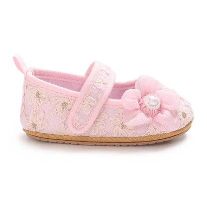 New Baby Shoes Lace Embroidered Shoes Exquisite Princess Shoes Anti Slip Soft Soled Women's Baby Walking Shoes