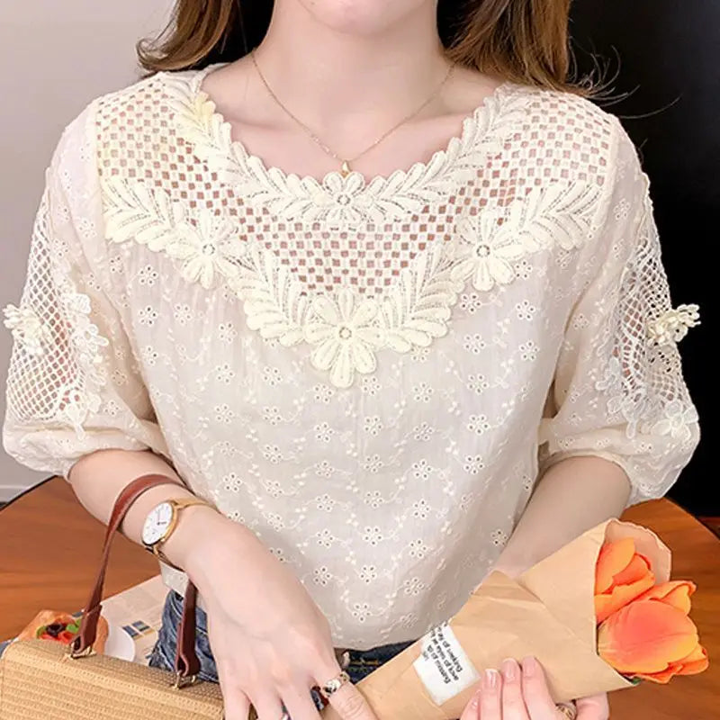 Blouses Women Hollow Out O-neck Half Sleeve Loose Tops Summer Casual Elegant Ladies French Style Daily Trendy