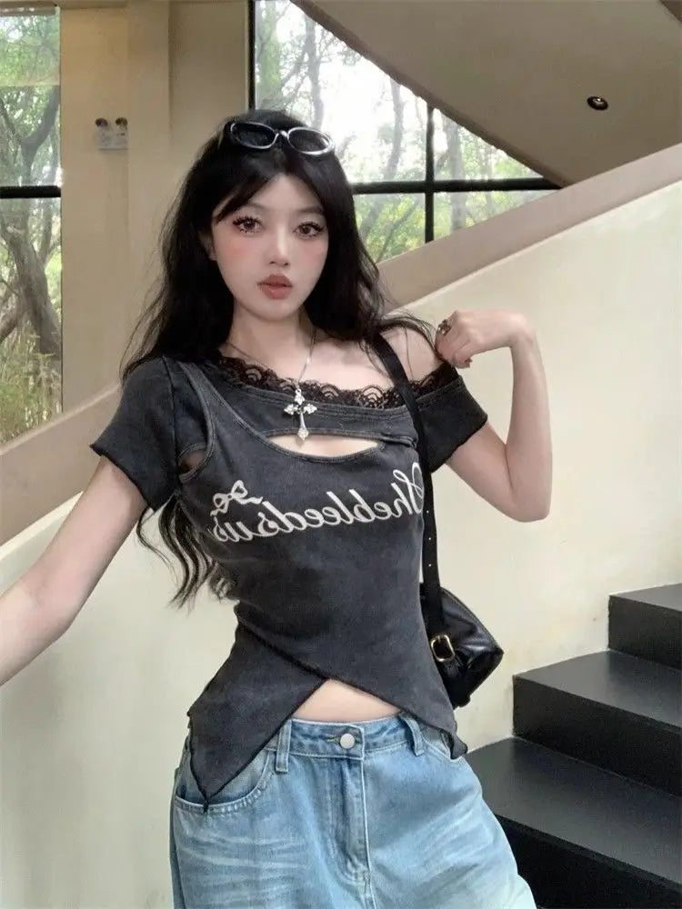 Onalippa 2026 Korean Design Niche Sweet Spicy Girl Lace Edge Hollow Out Vintage Short Sleeved T-shirt Summer Letter Printed Top