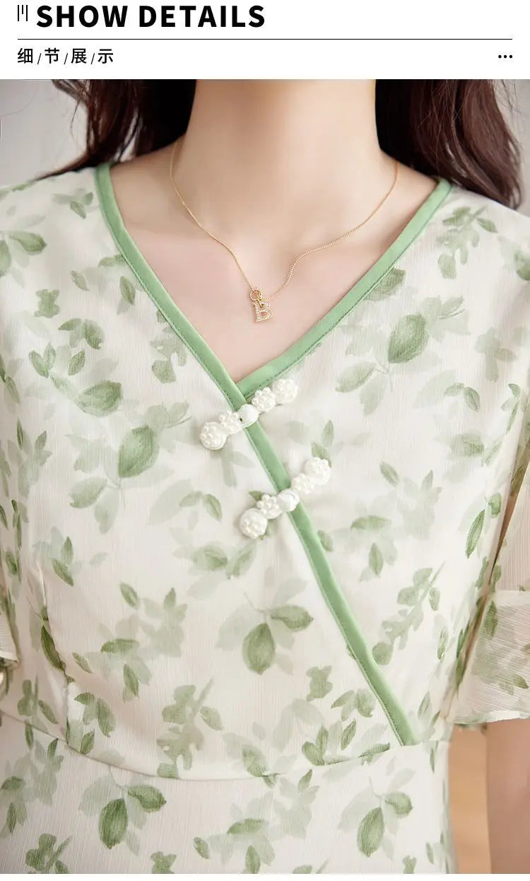 Women's Green Floral Print Chiffon Dress V Neck Ruffle Sleeve Double Layer Hem Casual Midi Dress