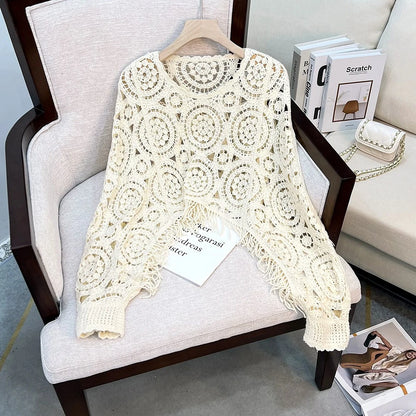 Women Tassel Hook Flower Hollow Out Short Knitting Retro Ethnic Style Round Neck Knitted Female Fashion Loose Top Spring Summer