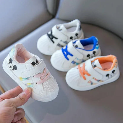 Children's White Shoes Spring and Autumn Kid's Sports Shoes Anti slip Lightweight Boys Board Shoes Soft Sole Baby Casual Shoes