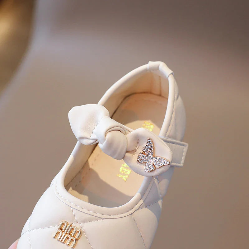 Girls Leather Shoes 1-6 Years Old Beige Rhinestone Bow Performance Princess Shoes Khaki Soft Bottom with Children's Single Shoes