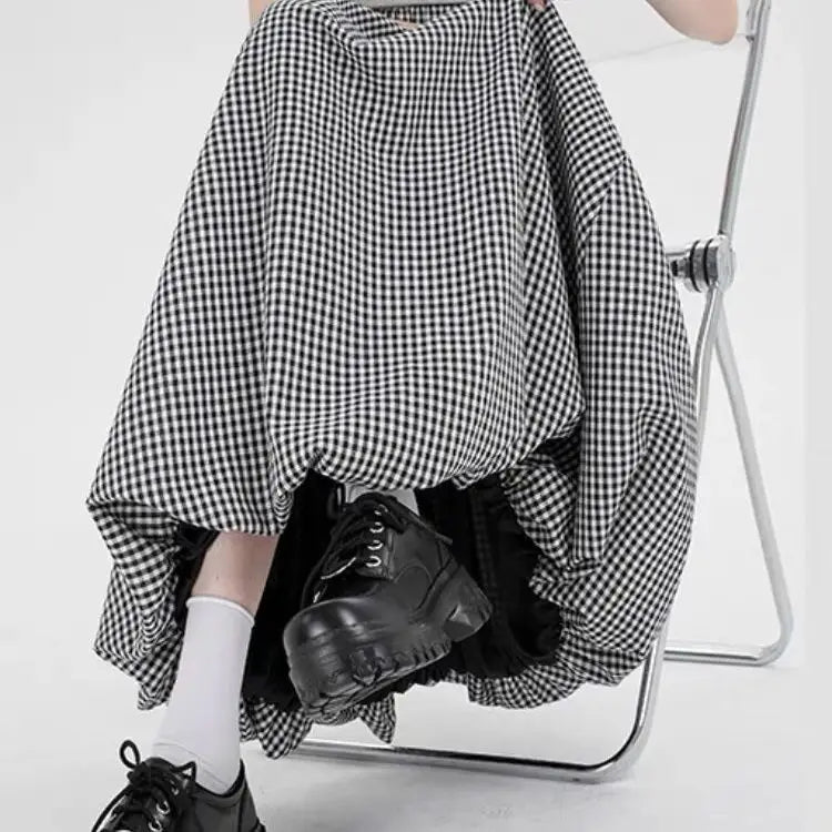 Skirt Autumn and Winter Four Seasons Show Thin Height Cake Black and White Plaid Dress