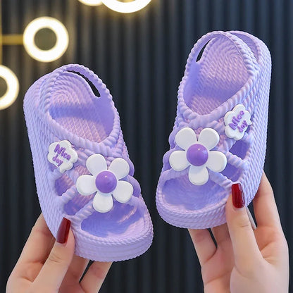 2025 New Children's Slippers Summer Girls and Boys Bathroom Home Anti slip Beach Shoes Soft Soled Baby Sandals