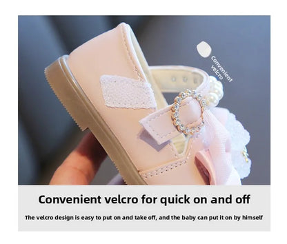 Baby Girls Walking Shoes with Big Bow Bear Children Princess Shoes Soft Sole Round Toe 2026 New Fashion Kids Flat Shoes Non-slip