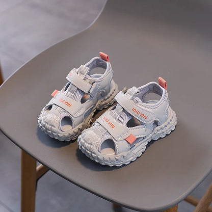New Kids Sandals Soft Soled Boys Shoe Anti Slip Child Beach Shoes Simple Girl Sports Sandals
