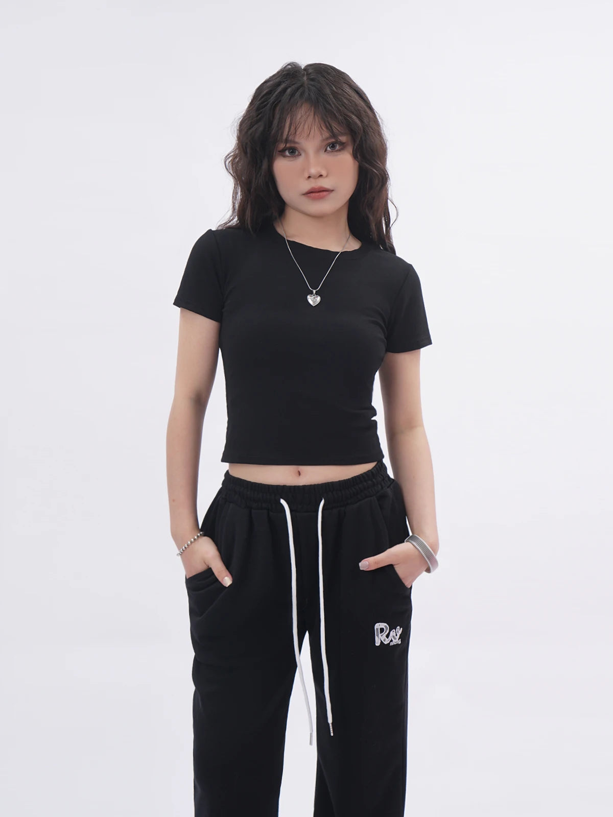 Ele Bal  Embroidery Bla T-irt Sexy Hollow out American Retro Sle ort Sve Street Faion Women's Top