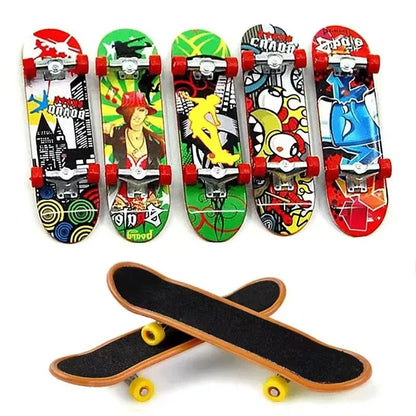 Finger Skate Board Mini Collectible Creative Desktop Fingertip FingerBoard Toys For kids Birthday Gifts Finger Skater