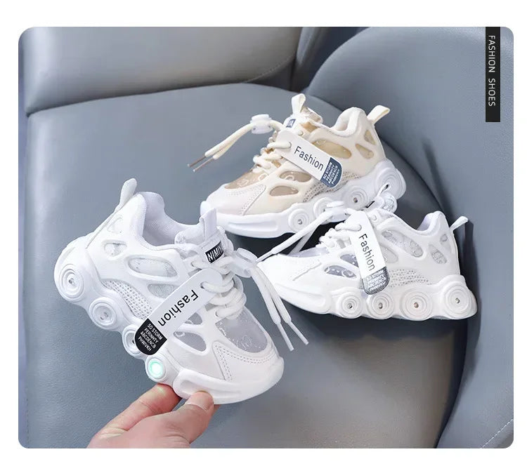 Child Fashion Sport Shoes Summer Luminous Fashion Breathable Kids Boys Net Shoes Girls LED Sneakers with Light Running Shoes