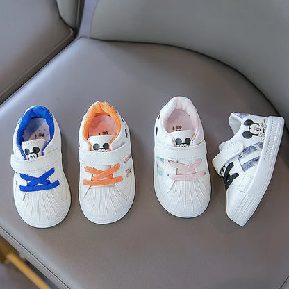 Children's White Shoes Spring and Autumn Kid's Sports Shoes Anti slip Lightweight Boys Board Shoes Soft Sole Baby Casual Shoes