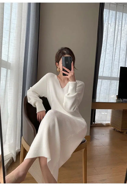 White Women's Dresses 2024 Autumn Winter New V-neck French Style Dresses Vintage Elegant V-neck All-match Fashion Knitted Dress