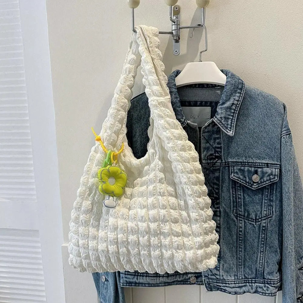 Women's Large Capacity Tote Bag with spacious interior, zipper closure, comfortable shoulder straps, and casual everyday design